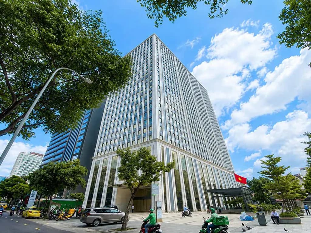 Main-Góc 2MT P.Sài Gòn - 9x10(CN:75m2)4 tầng - Gía: 33 tỷ-0