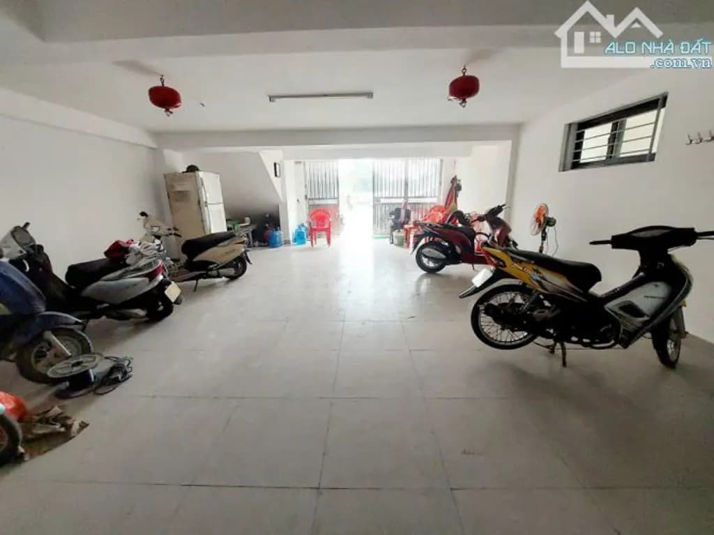 Main-Cho thuê văn phòng 100 m2 tại Nguyễn Xiển, Gần Ecogreen-5