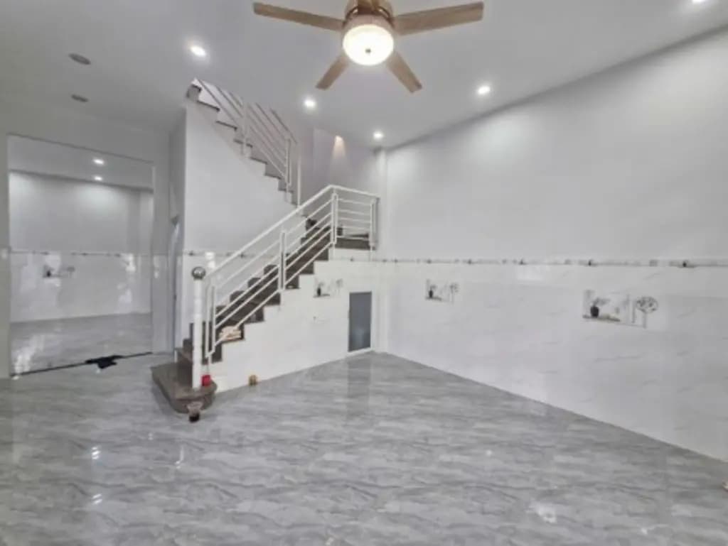 Main-Bán Nhà 72m² Gần Bệnh Viện Lê Văn Thịnh - Ngang 6,3m - Giá 5,5 Tỷ-1