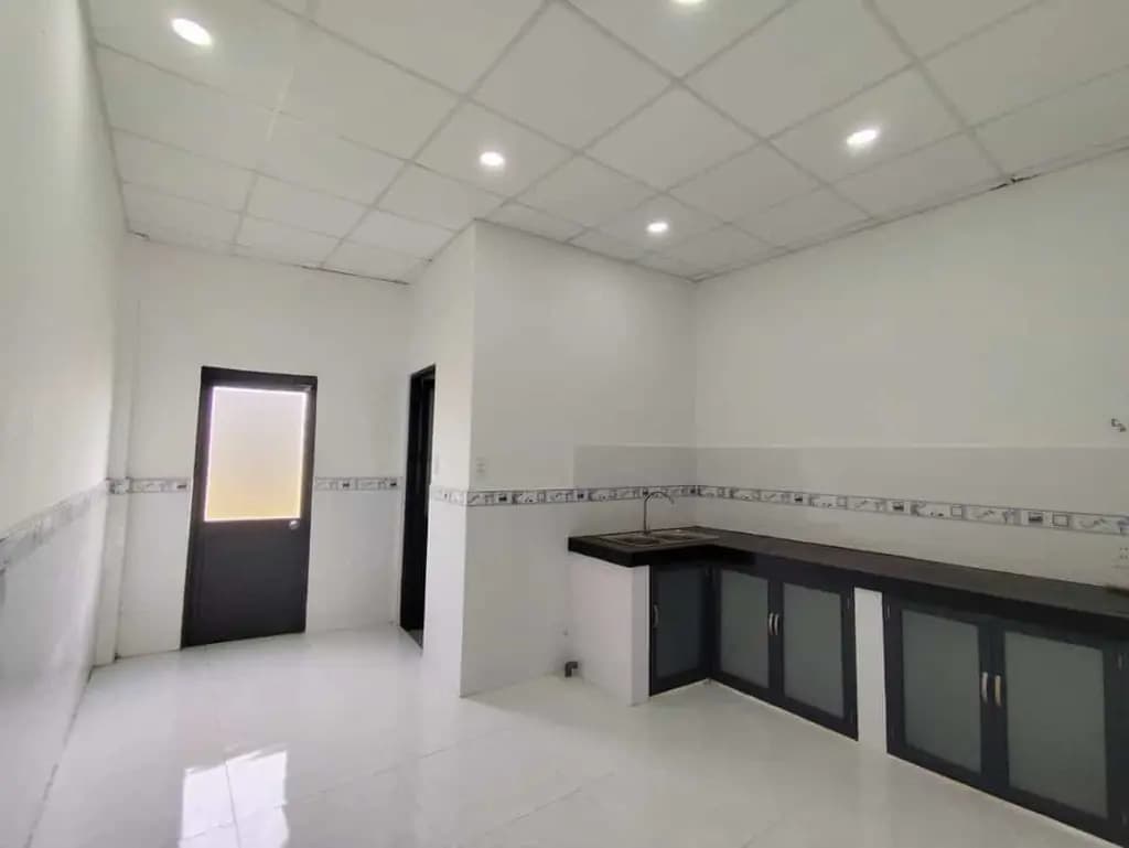 Main-Bán nhà đẹp xã Bà Điểm, trệt lửng BTCT 3PN, giá 3 Tỷ-4