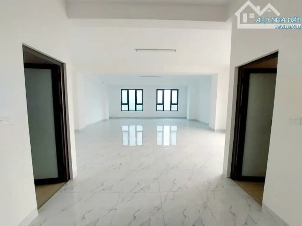 Main-Cho thuê văn phòng 100 m2 tại Nguyễn Xiển, Gần Ecogreen-1
