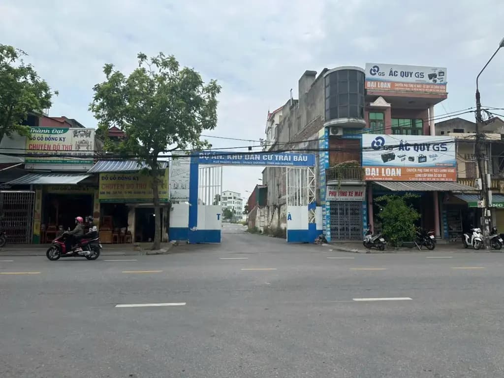 Main-🏠🌺🌺👉Chính chủ gửi en bán giúp 3 lô đất liền nhau ( có bán lẻ) khu đô thị Trái Bầu phường Lê Thanh Nghị , tp Hải Dương-0