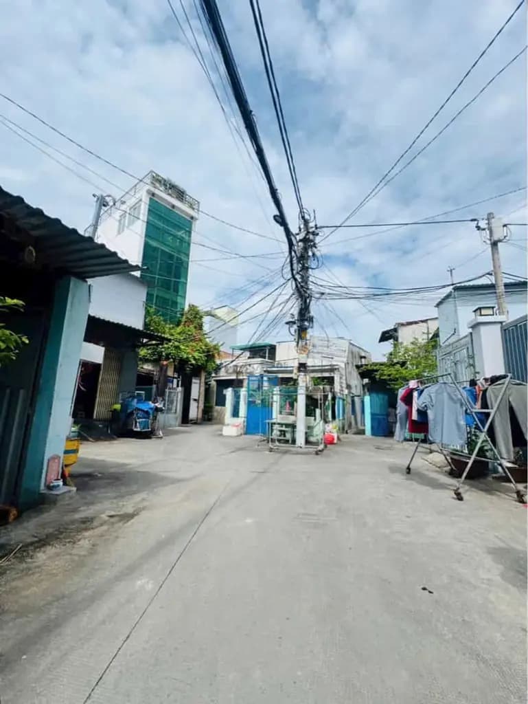 Main-BÁN NHÀ GÓC 2 MẶT TIỀN – HẺM XE HƠI – 6 TẦNG – HOÀI THANH, PHƯỜNG 14, QUẬN 8-1