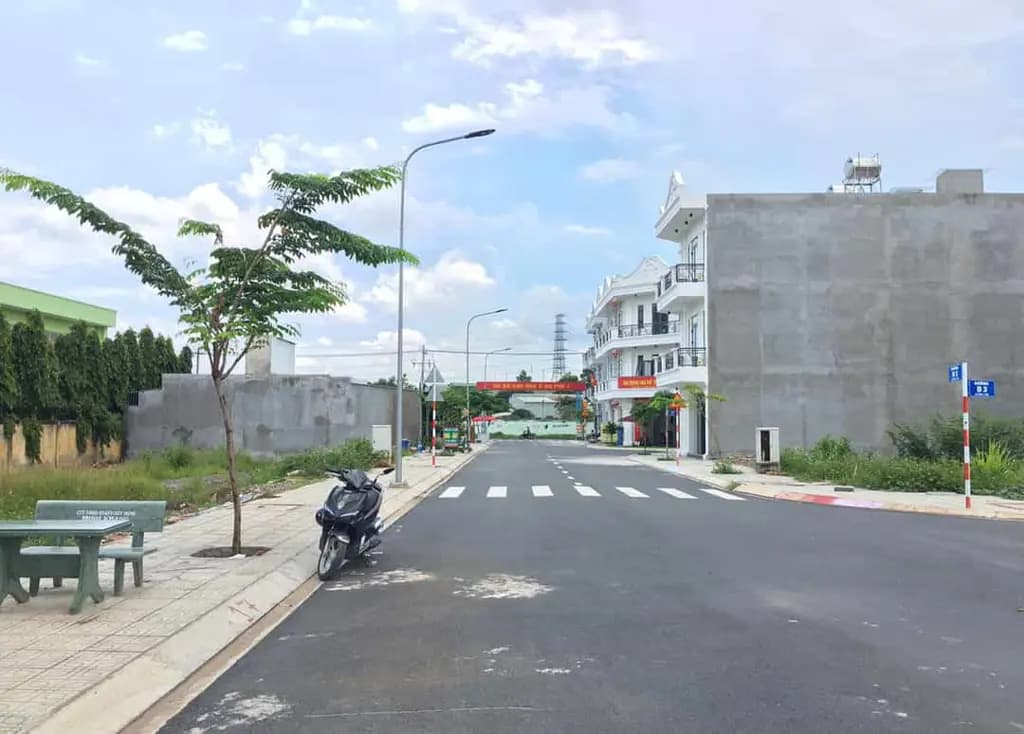Main-BÁN ĐẤT TT ĐỒNG NAI  - XÃ ĐỒI 61 (TP.ĐỒNG NAI) - GIÁ CHỈ 3 tỷ 750 triệu - FULLTHỔ CƯ - DT 100m2-SHR!-1