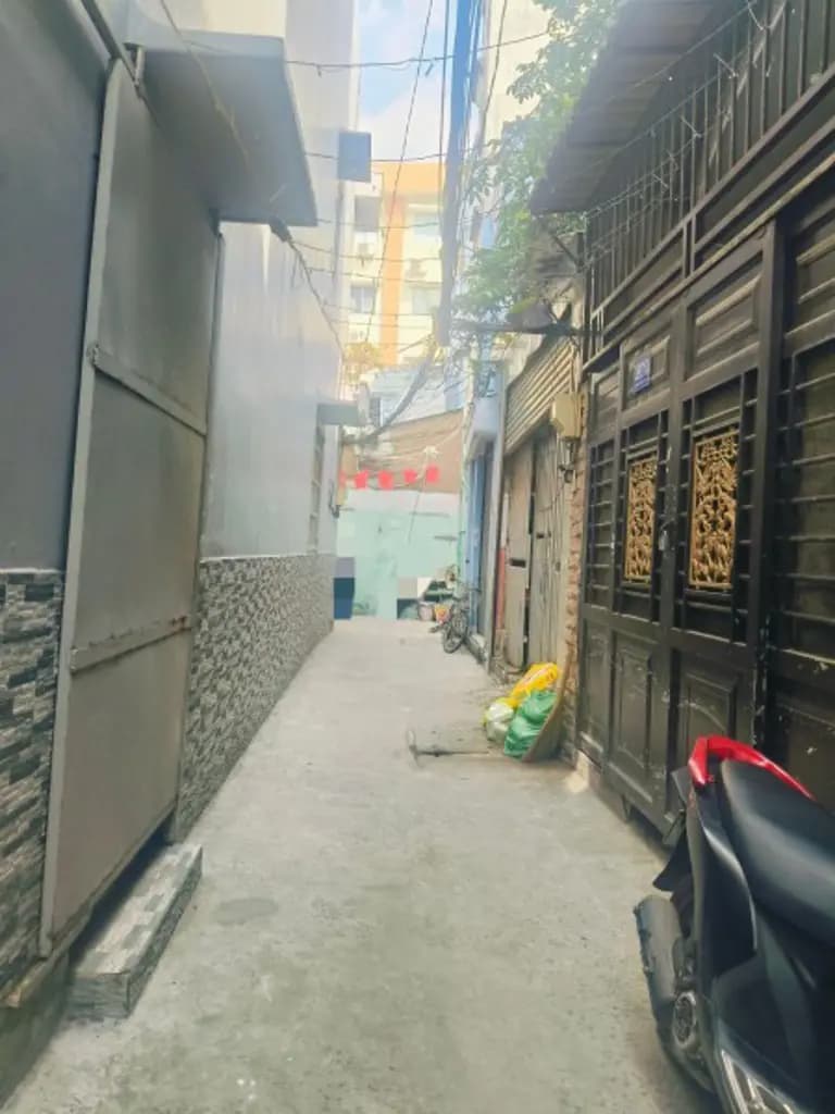 Main-Sát quân 1-Cách cầu Nguyễn Văn cừ 2 phút -Dương bá Trạc q8-5.9tỉ-Có ngay nhà ở liền-0