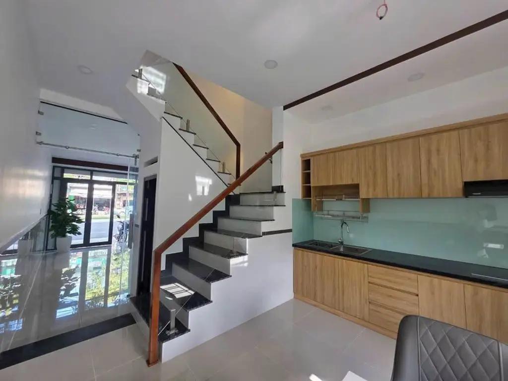 Main-Bán nhà 4 tầng đường 2/4 , Vĩnh Phước , Nha Trang. Giá 9 Tỷ 790 triệu-2