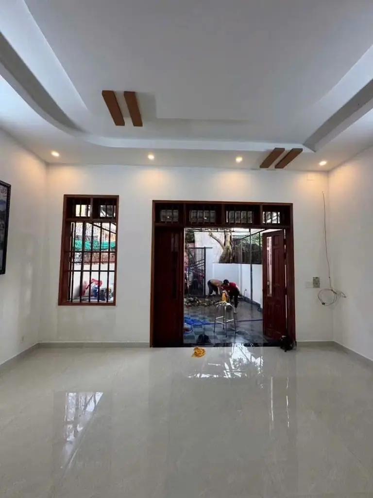Main-Bán nhà 1 lầu 1 tum hẻm 101 Võ Văn Tần, P. Rạch Dừa-2