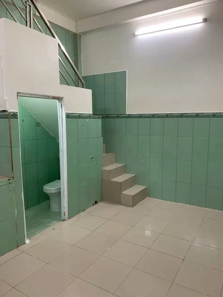Nhà trọ 1 trệt 1 lầu 32m2 gần chợ và trường học nằm trong khu an ninh