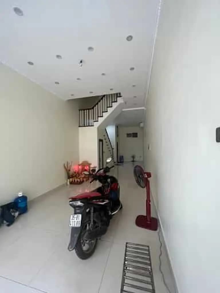 Main-Cho thuê mặt bằng tầng 1 vị trí đẹp, đông dân cư, giá tốt tại Đống Đa, HN; 0902 483 622-0