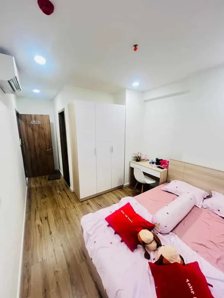 Main-XUẤT NGOẠI CẦN BÁN GẤP căn hộ Grand Riverside Q.4, 3.2 tỷ, 79 m², 2PN2WC, nội thất đầy đủ, SHR-2