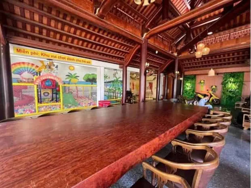 Main-HÍNH CHỦ CẦN BÁN BIỆT THỰ DÁT VÀNG KÈM QUÁN CAFFE 2 MẶT TIỀN TẠI P.BÌNH PHƯỚC - ĐỒNG NAI-1