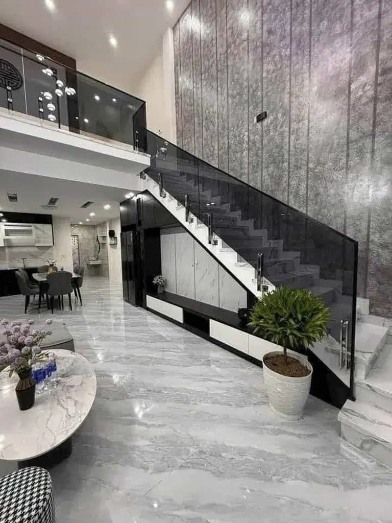 NHÀ GÁC LỬNG THÔNG TẦNG – DỌN VÀO Ở NGAY!