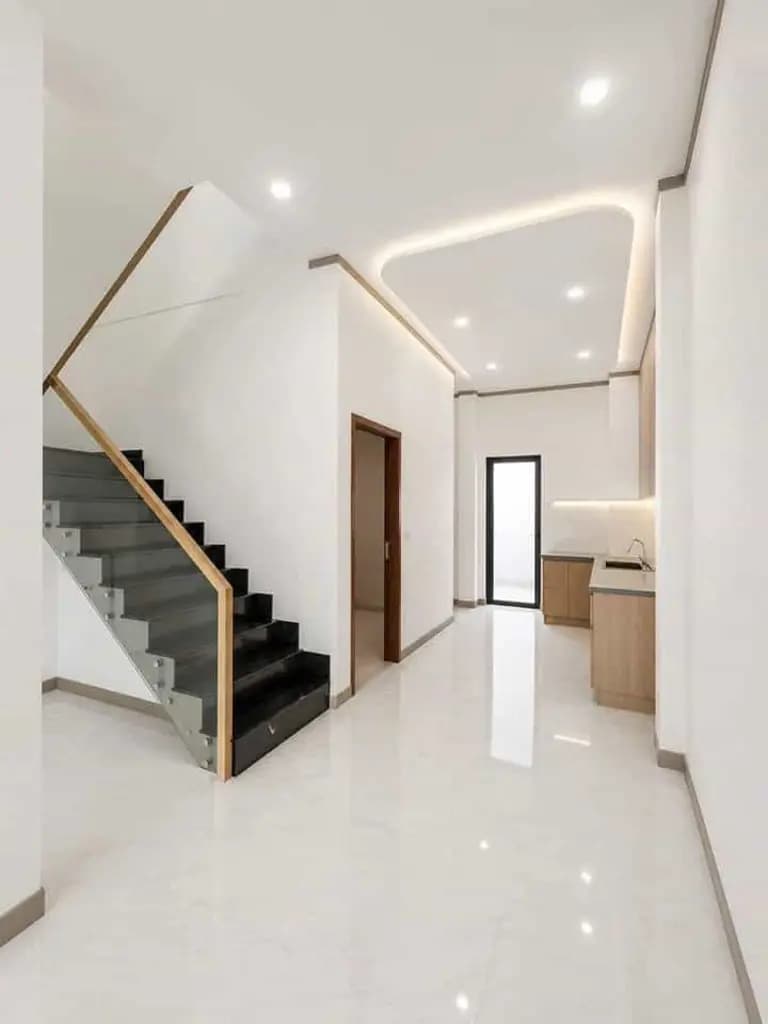 Main-NHÀ LẦU NGANG 6M HOÀN THIỆN - THOÁNG ĐẸP DỌN VÀO Ở NGAY-1