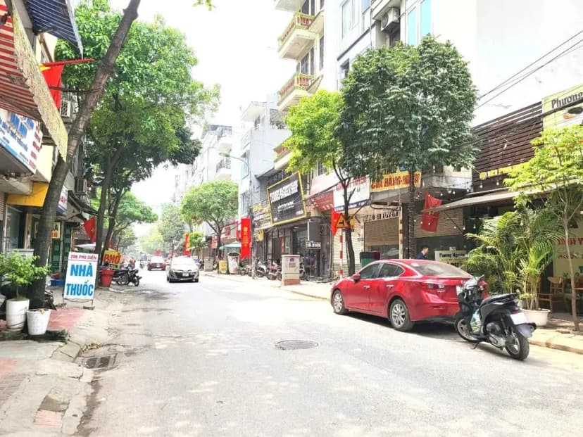 Cho thuê nhà Mặt Phố PHÚ DIỄN, Bắc Từ Liêm. 22 triệu/ tháng. Ưu tiên: Hộ gia đình, Văn phòng, Spa, KD Onl, Trưng bày sạch...