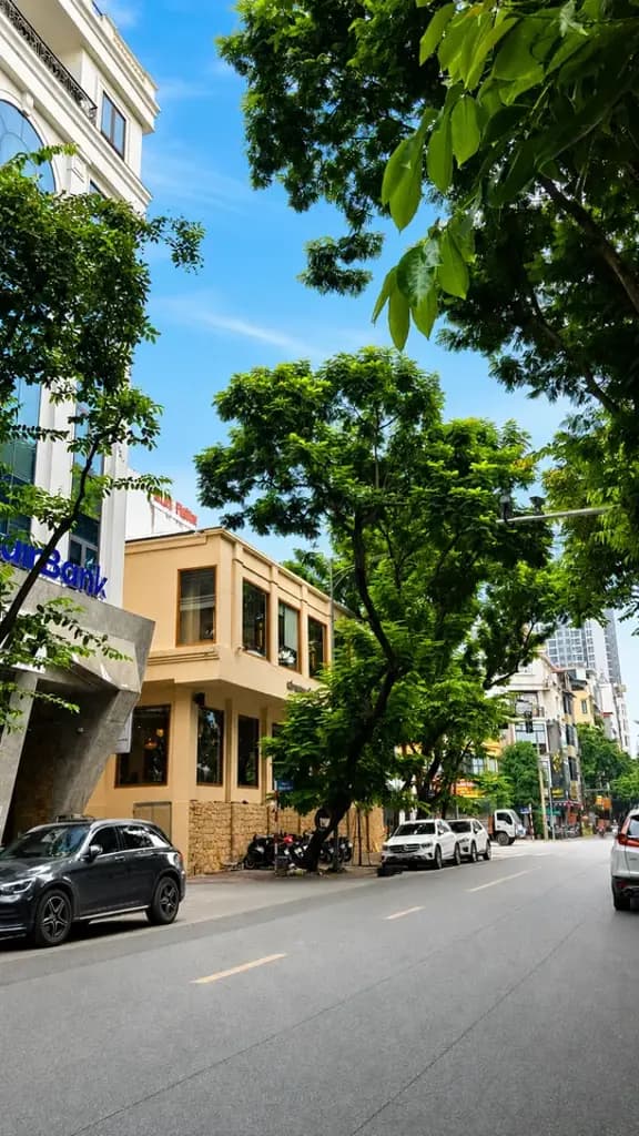 Cho thuê nhà Mặt phố PHẠM TUẤN TÀI, Cầu Giấy. 33 triệu/ tháng. Phù hợp: Văn phòng, KD Onl, Spa, Trung tâm giáo dục, Thẩm mỹ viện, Trưng bày, KD Sạch.