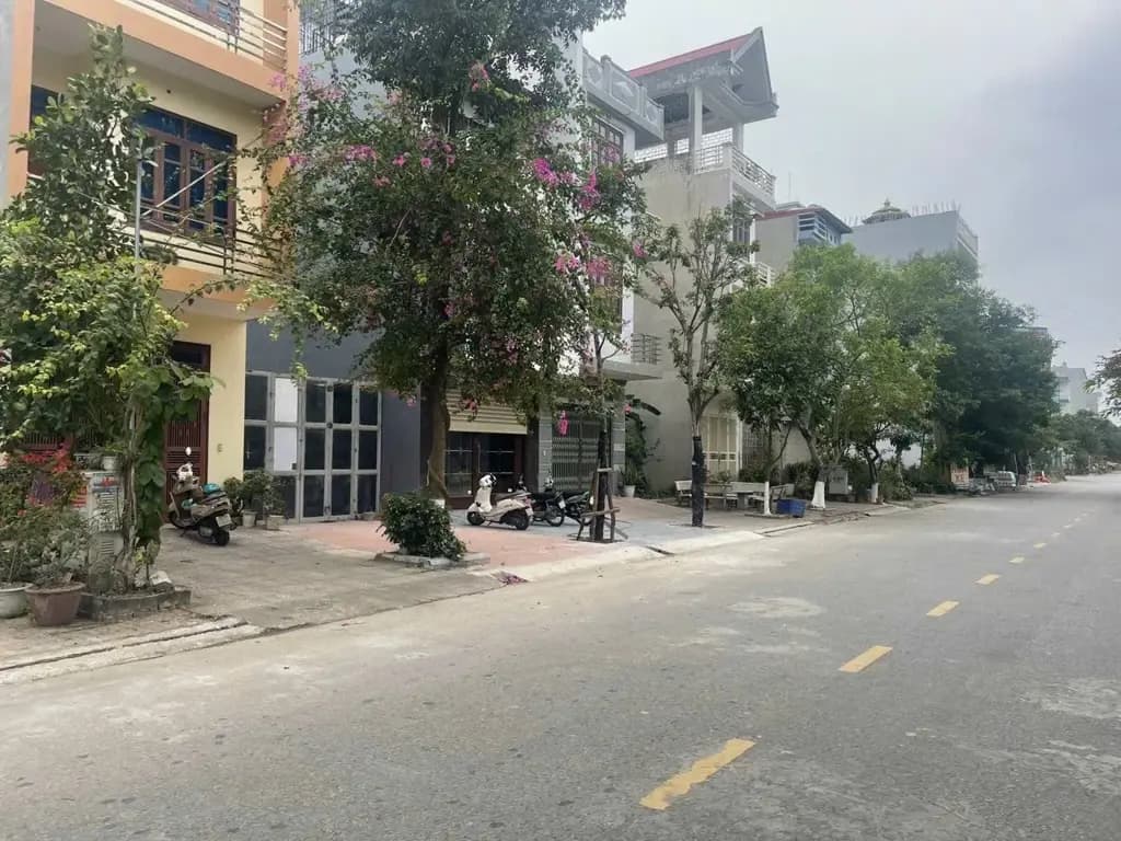 Main-Bán đất khả lễ 1 mặt đường nguyễn quyền. Diện tích 102.6m mặt tiền 4.5m hướng đông nam. Kinh doanh tốt. Cạnh ngã 4 lê thánh tông. Phường võ cường tỉnh bắc ninh-1