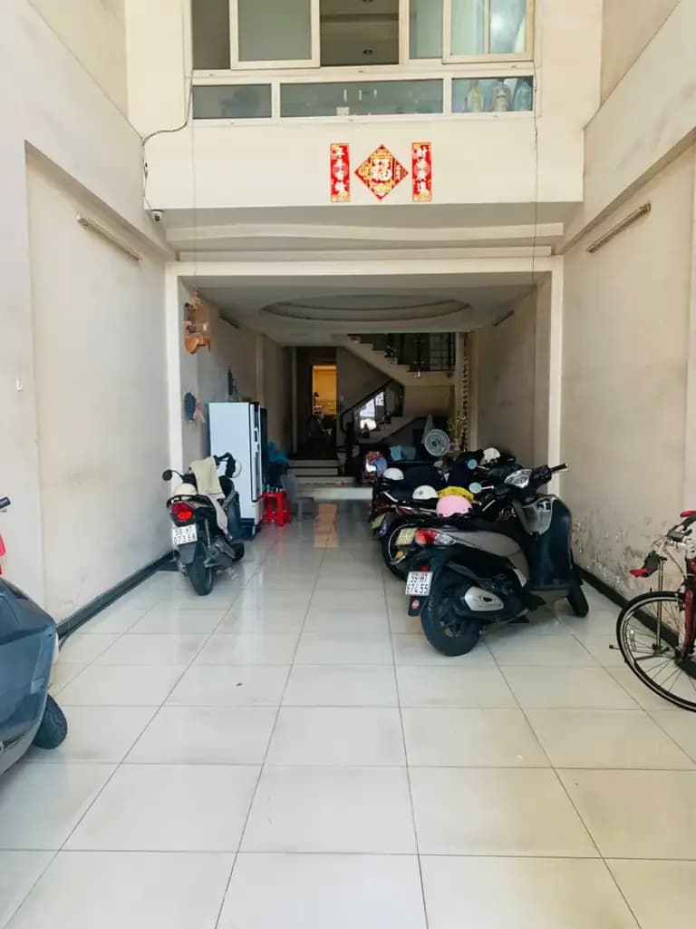 Main-CHO THUÊ MẶT BẰNG KINH DOANH NGANG 4,2M TRẦN HƯNG ĐẠO Q.5-4