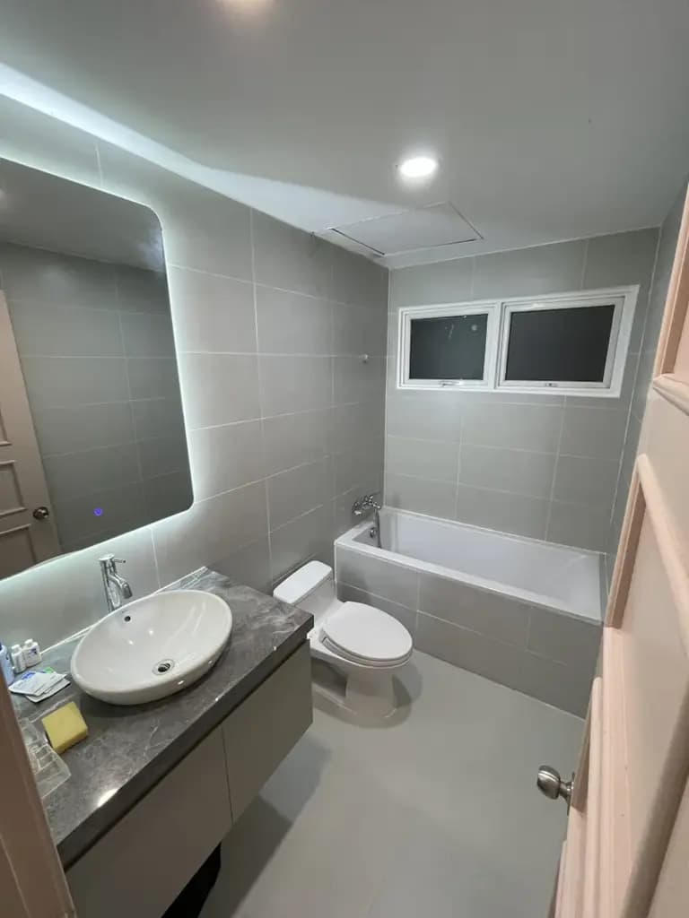Main-Chính chủ Bán gấp, 3PN-2WC, 127m2, 13tr5 tiền thuê, sẵn sổ hồng-9