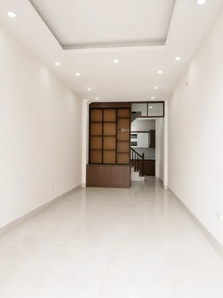 Cho thuê nhà 5 tầng THANG MÁY tại ngõ 306 XUÂN ĐỈNH, Bắc Từ Liêm. 15 triệu/ tháng. Cho thuê: Hộ gia đình, Ở nhóm, Chuyên gia nước ngoài, Lớp học
