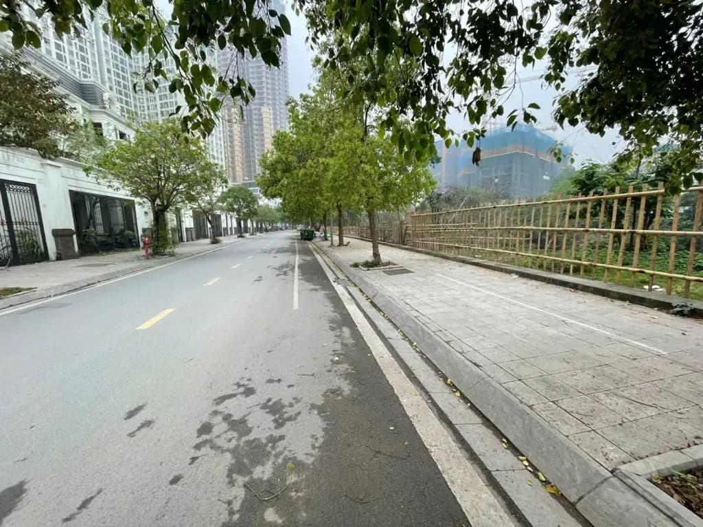 Main-Cho thuê nhà liền kề 90m² x 4 tầng, lô góc vườn hoa khu Hải Phát Roman LH 0963989690-1