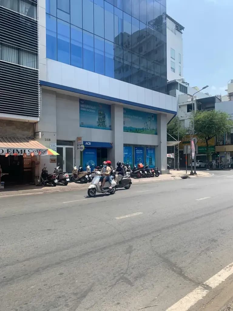 Main-CHO THUÊ MẶT BẰNG KINH DOANH NGANG 4,2M TRẦN HƯNG ĐẠO Q.5-1