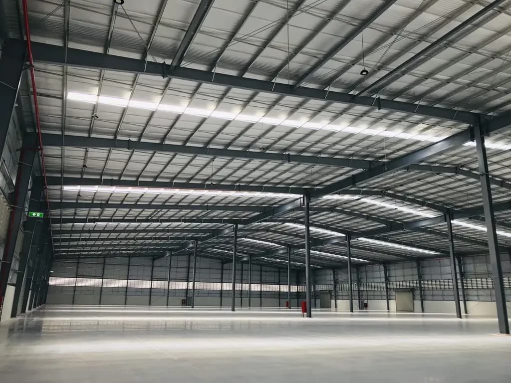 Main-Cho Thuê Nhà Xưởng Với khuôn viên Độc Lập. KCN Long Khánh Tỉnh Đồng Nai. 2.550m² / 3.300m² / 2.100m² / 4.400m² / 2.800m² / 5.400m² / 3.500m² / 6.200m²-0