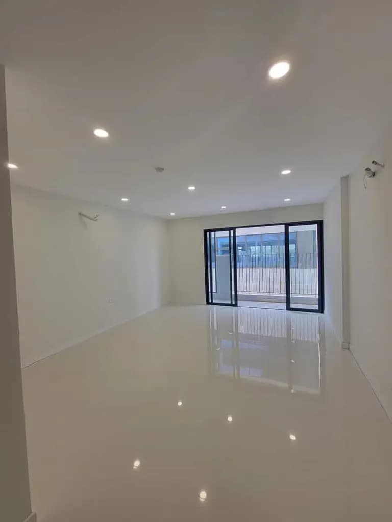 Main-Bán căn Ot 37m2, nhà mới HTCB Tổng giá chỉ 2.6 tỷ, nhận nhà ở liền Lavida Plus Q7-1