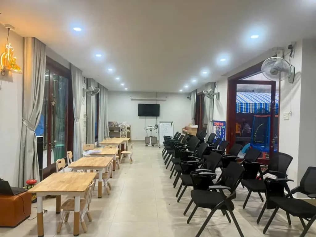 Main-CHO THUÊ BIỆT THỰ SÂN VƯỜN 1000M2 NGAY ĐẠI HỌC LUẬT QUỐC LỘ 13-1