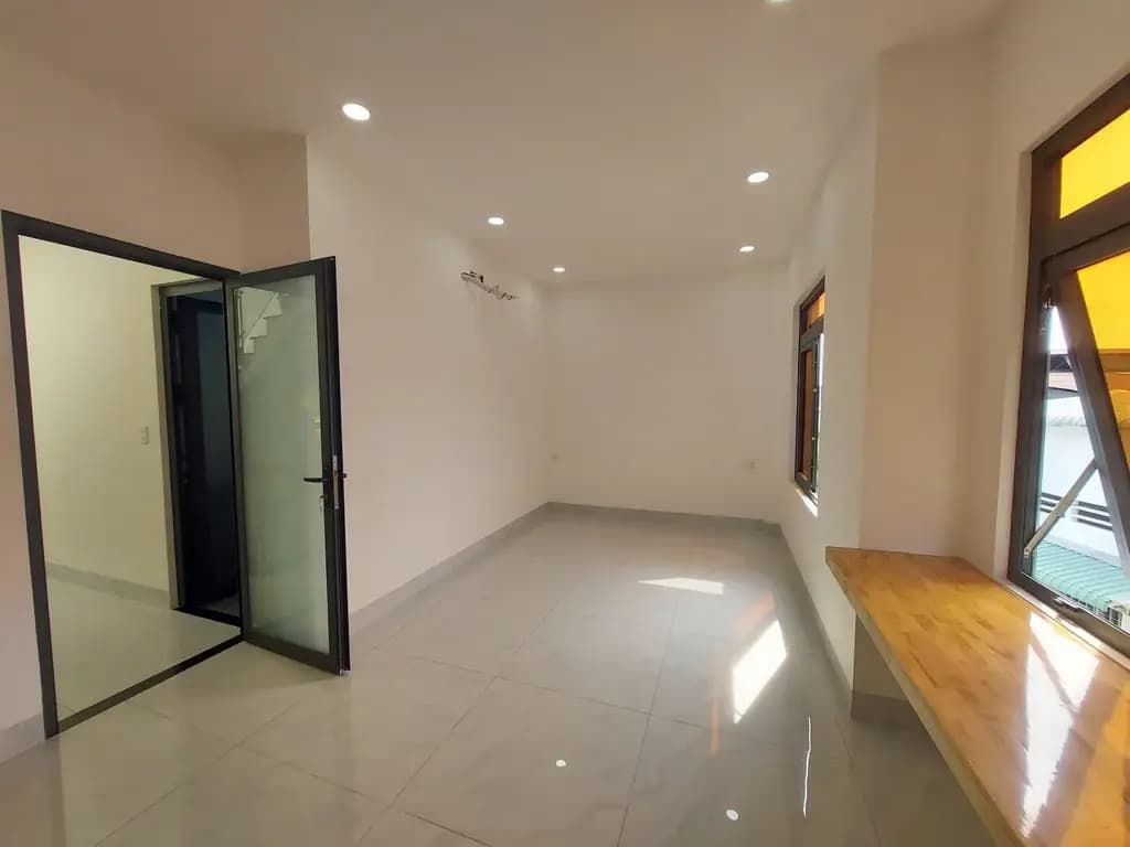 Main-Cho thuê nhà đẹp - hẻm xe hơi 62m² - 3 tầng Hoàng Hữu Nam, Quận 9.-2