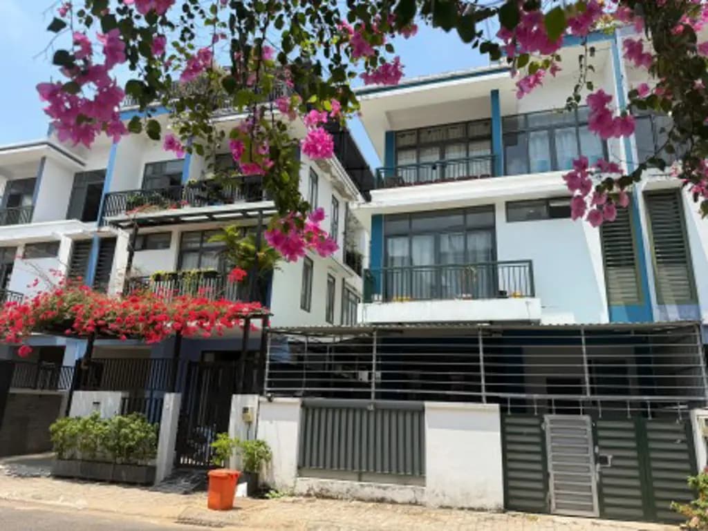 Main-Bán BT 160m2 tại Khu đô thị mới Đông Tăng Long, Nguyễn Duy Trinh, TPHCM-1
