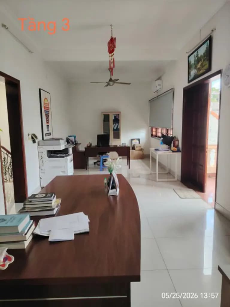 Main-CHO THUÊ VĂN PHÒNG – KHU D2 SẦM UẤT – HẺM XE TẢI-1