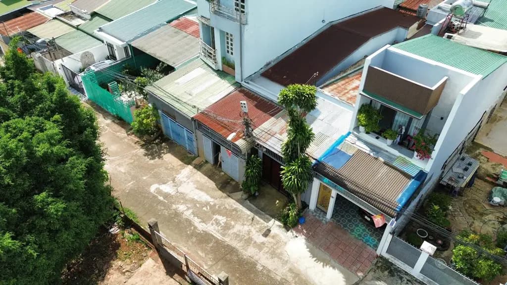 Main-Bán Nhà riêng 200m2 có sẵn 100 m2 thổ cư giá 5 tỷ tại Phường Tân Lợi Thành phố Buôn Ma Thuột Đắk Lắk-0