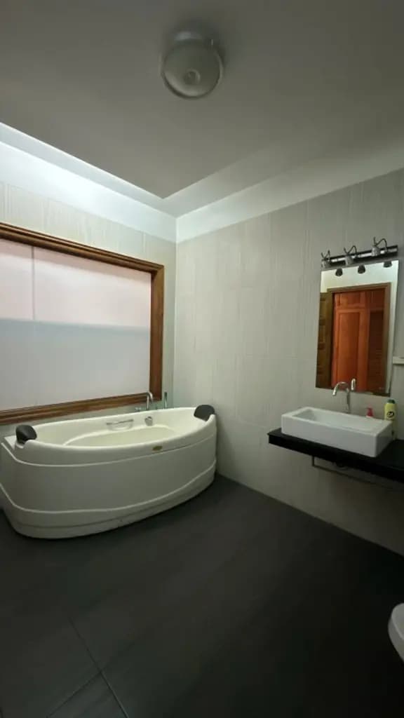 Main-Cho thuê KÝ TÚC XÁ từ 1tr7/người (có rèm che mỗi giường nha)-4