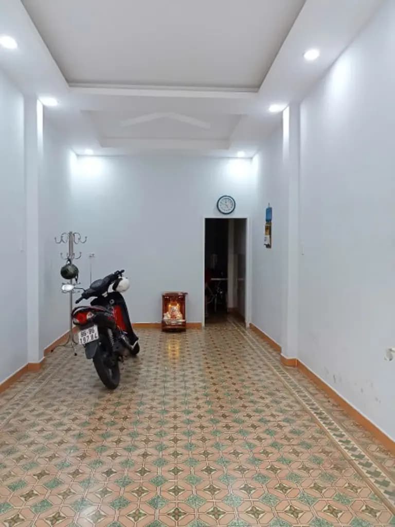 Main-chính chủ cho thuê nhà nguyên căn 256/31 Nguyễn Tiểu La, quận 10, giá thuê 15 triệu-1