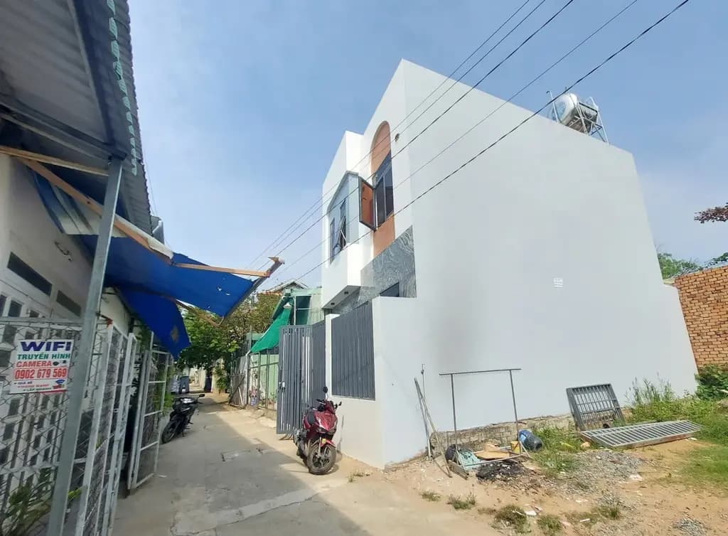Main-Cho thuê nhà đẹp - hẻm xe hơi 62m² - 3 tầng Hoàng Hữu Nam, Quận 9.-1