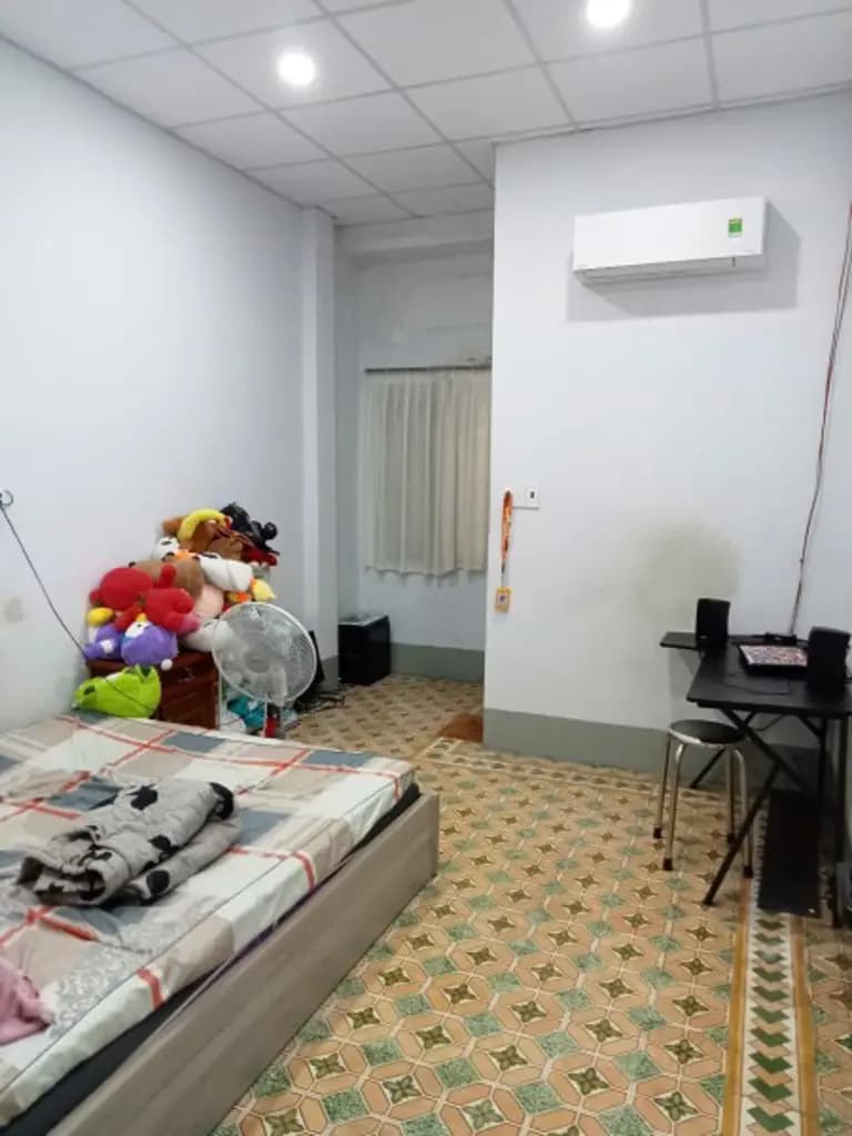 Main-chính chủ cho thuê nhà nguyên căn 256/31 Nguyễn Tiểu La, quận 10, giá thuê 15 triệu-6