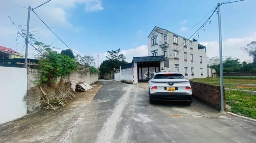 Bán Đất 100m2 có sẵn 100 m2 thổ cư giá 2 tỷ tại Đường Quốc Lộ 21A Xã Bình Yên Huyện Thạch Thất Hà Nội