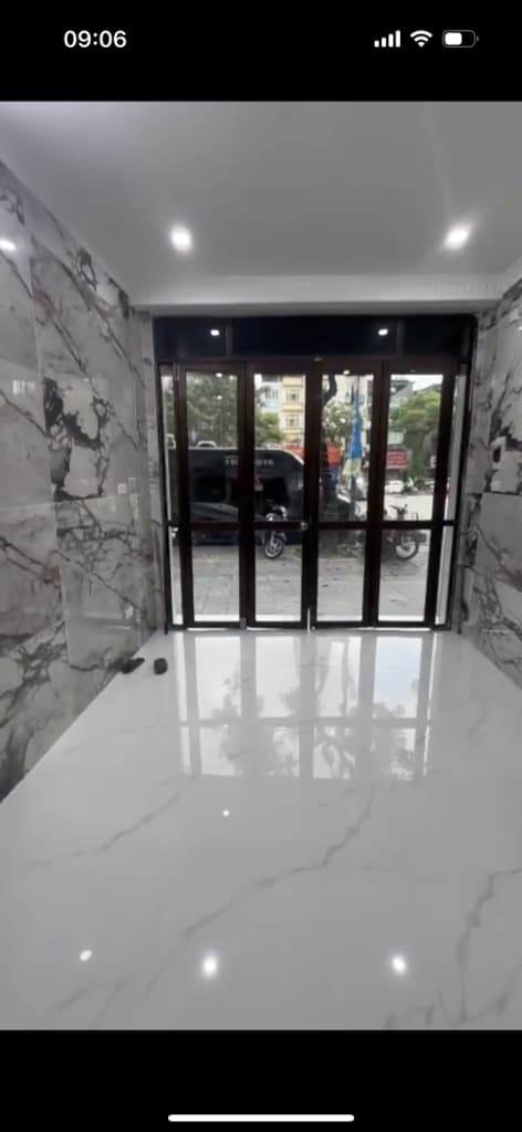 Chính chủ cho thuê nhà 5 tầng, nguyên căn mặt phố Trần Khát Chân, Hai Bà Trưng Hà nội