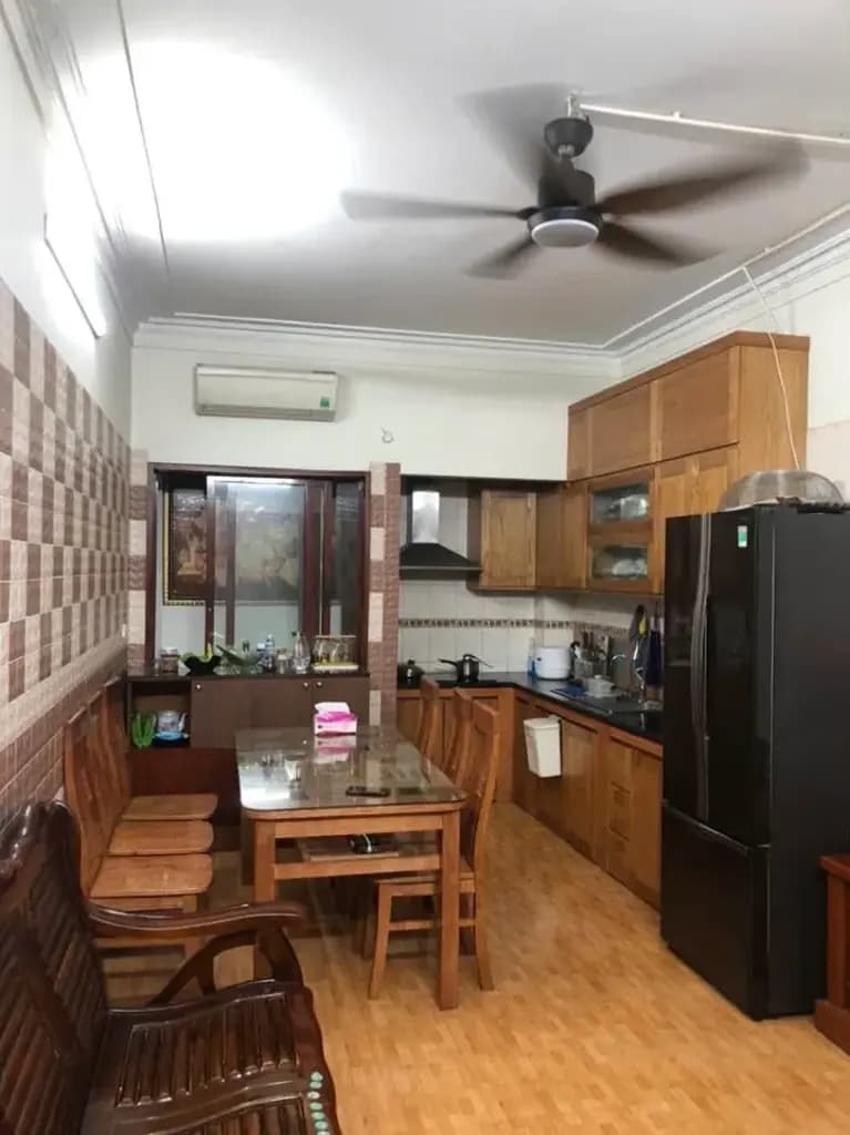 Main-Cho thuê nhà MẶT PHỐ HOÀNG SÂM, Hoàng Quốc Việt. 21 triệu/tháng. Cho thuê: Văn phòng, Cty, Trung tâm dạy học, Kinh doanh trưng bày... KO hàng ăn-2