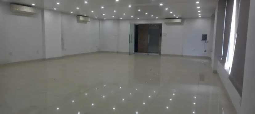 Cho thuê MB tầng 3 làm VP phố Bùi Quốc Khái, Linh Đàm, Hoàng Mai dt 100m2, 15tr/th.