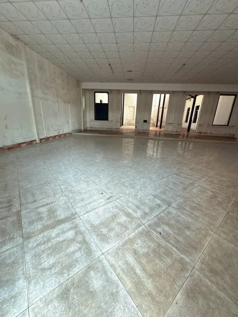 Main-Cho thuê mặt bằng kinh doanh 300m2 ngay trung tâm TP Bến Tre giá 15 triệu-1