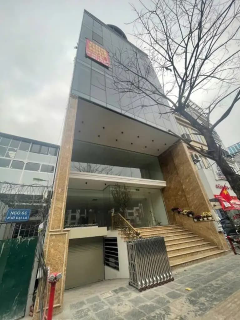 Main-Cho thuê văn phòng tại 26, phố Đại La, 35 triệu, 180m2, mặt tiền 9m-0