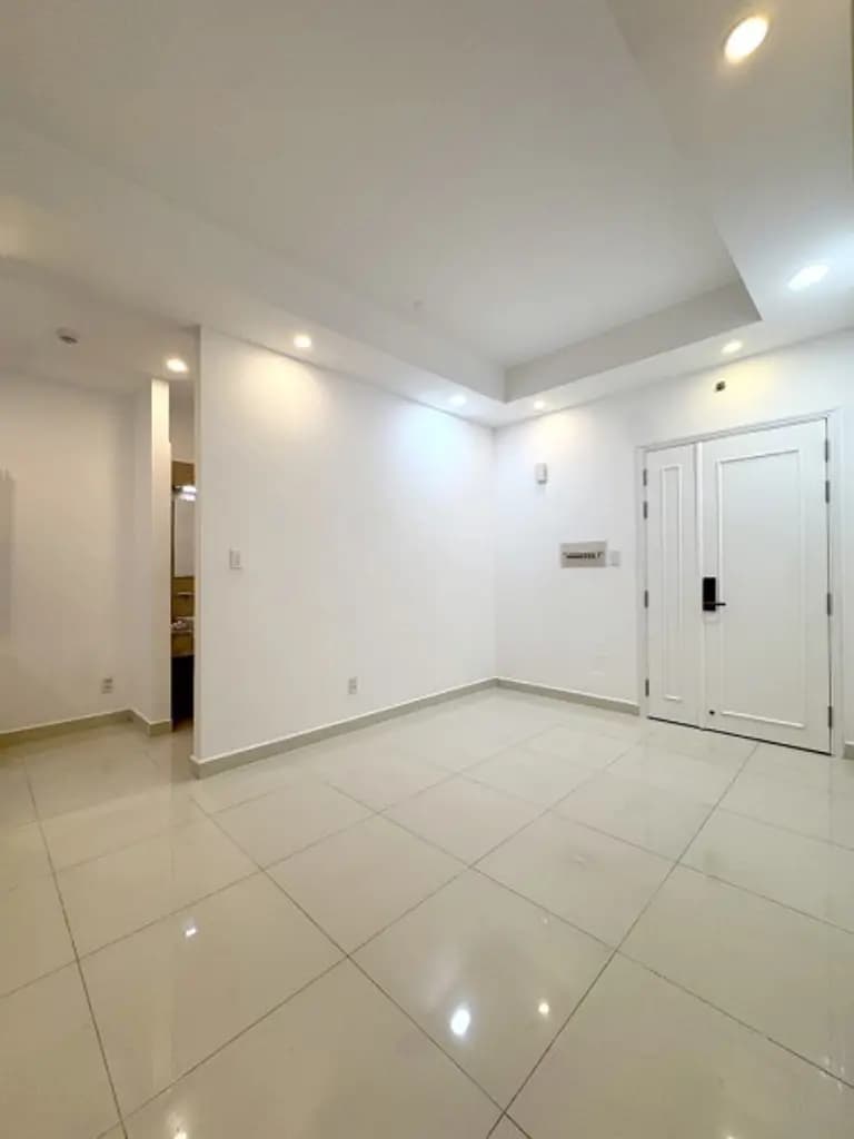 Main-Chính chủ cho thuê căn hộ 2PN Florita Quận 7- Tầng 11, View sông - Mới sơn - Chỉ 13,5 triệu/tháng-5