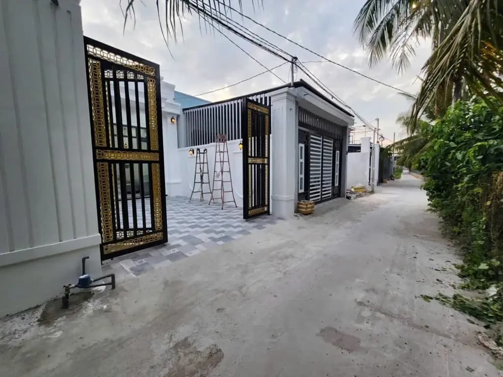 Main-Siêu Phẩm NHÀ TÂN CỔ ĐIỂN Có Sân Đậu Ô TÔ 7 Chỗ. Trần Thị Điểu- Tp Mỹ Tho. Chưa Đền 1,4 Tỷ.-2