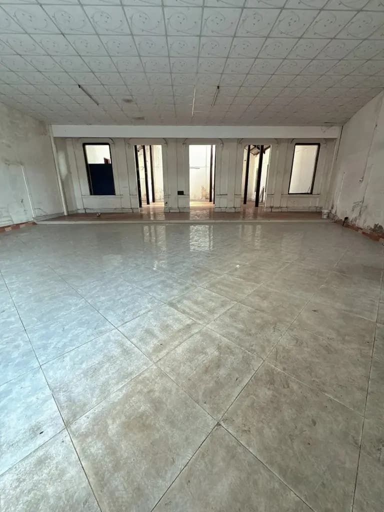 Main-Cho thuê mặt bằng kinh doanh 300m2 ngay trung tâm TP Bến Tre giá 15 triệu-0