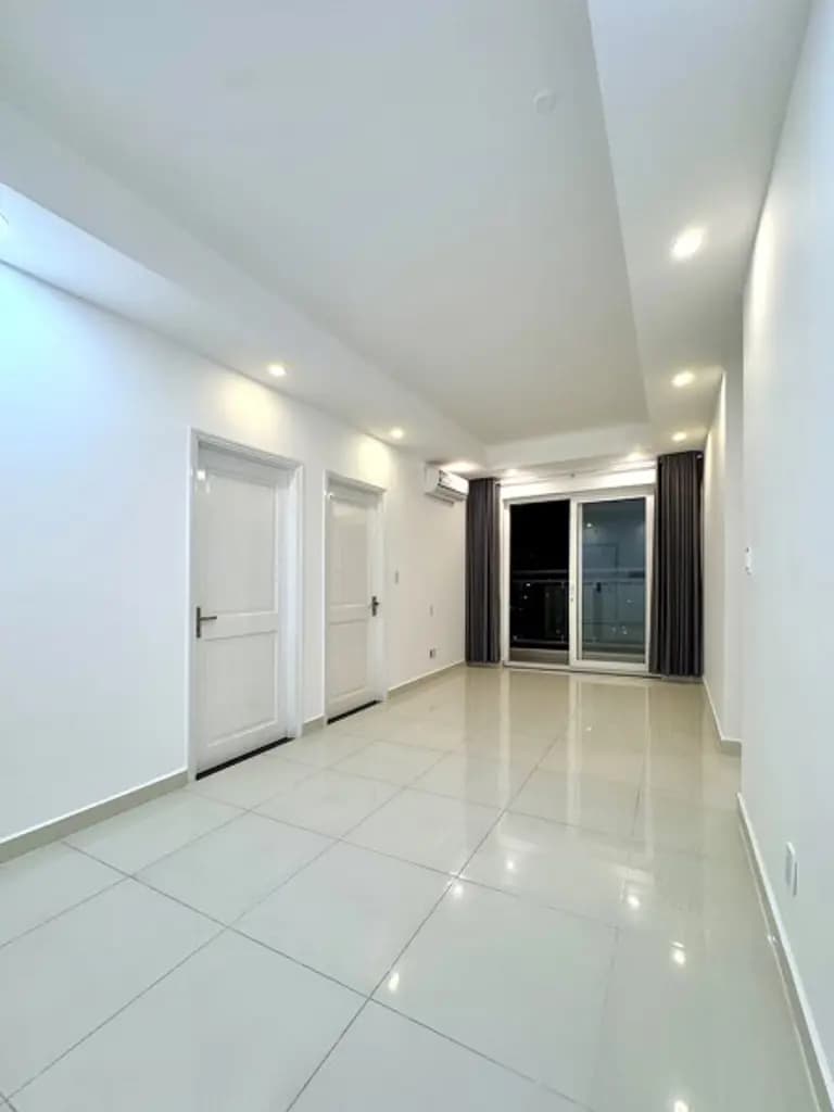 Main-Chính chủ cho thuê căn hộ 2PN Florita Quận 7- Tầng 11, View sông - Mới sơn - Chỉ 13,5 triệu/tháng-1