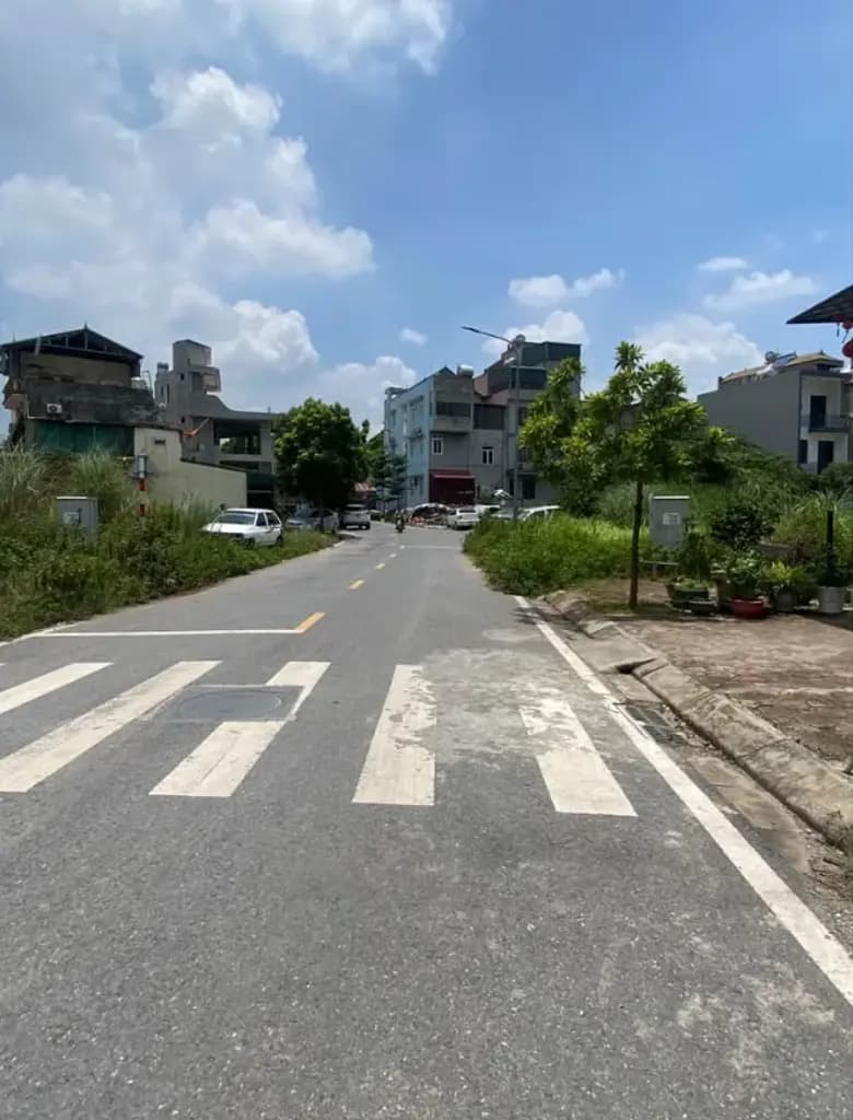 Main-Bán Đất 100m2 có sẵn 100 m2 thổ cư giá 1.3 tỷ tại Phường Xuân Khanh Thị xã Sơn Tây Hà Nội-2