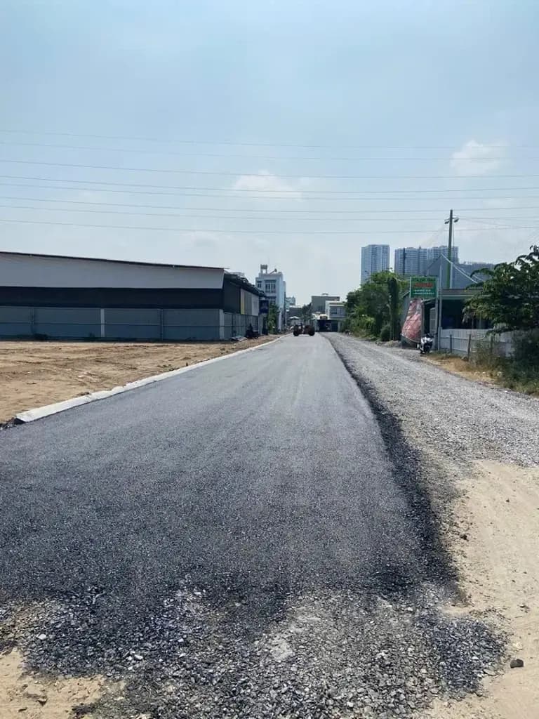 Bán đất Mặt Tiền đường nhựa 12m sau chợ phú thuận quận 7. giá 60tr/m2