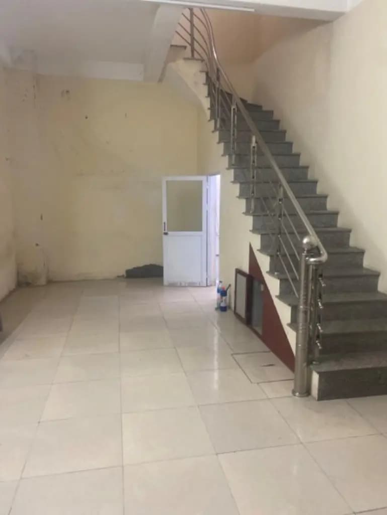 Cho thuê nhà hai tầng; tổng diện tích 56m2, tại Mộ Lao, Hà Đông, Hà Nội.
