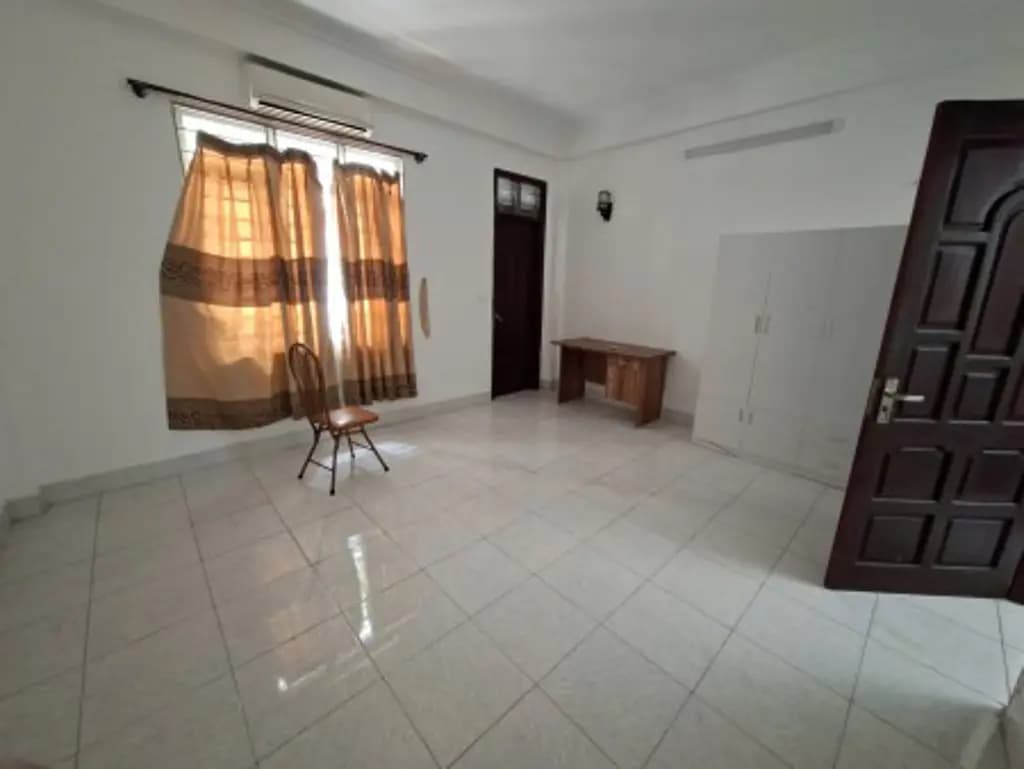 Main-Cho Thuê Nhà DC : ngõ 58 Đào Tấn vị trí vàng của quận Ba Đình gồm những thông tin như sau:-5